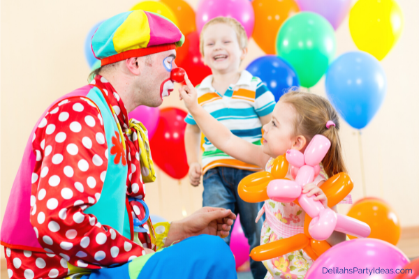 Party clown at toddler party