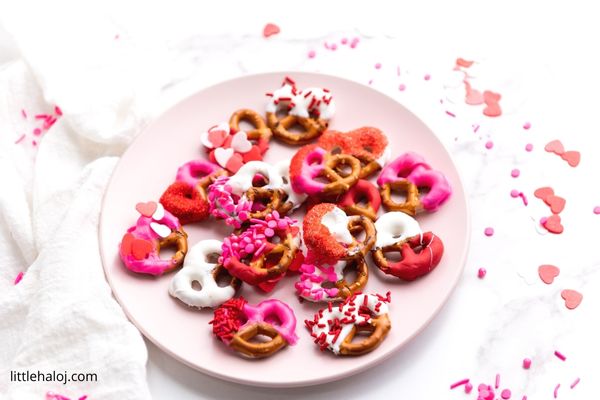 heart shaped chocolate covered pretzels