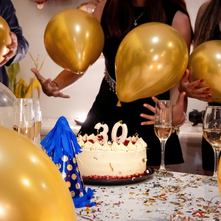 30 Birthday Ideas for Women Turning 30