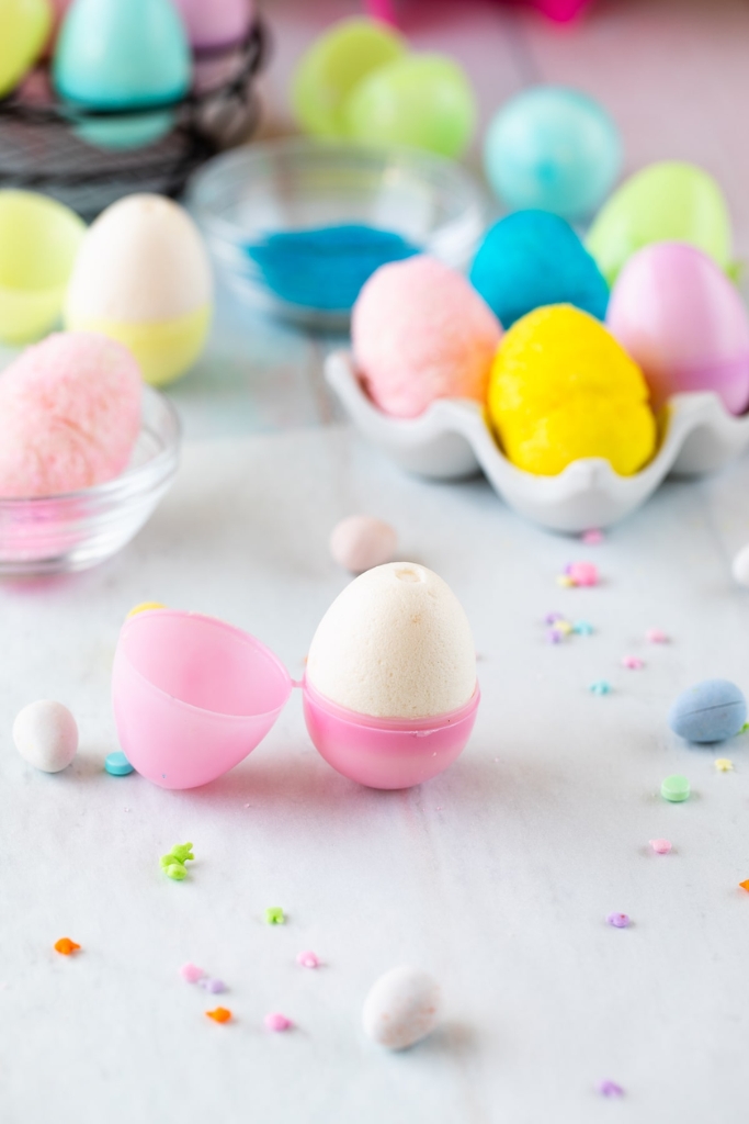 Marshmallow easter eggs